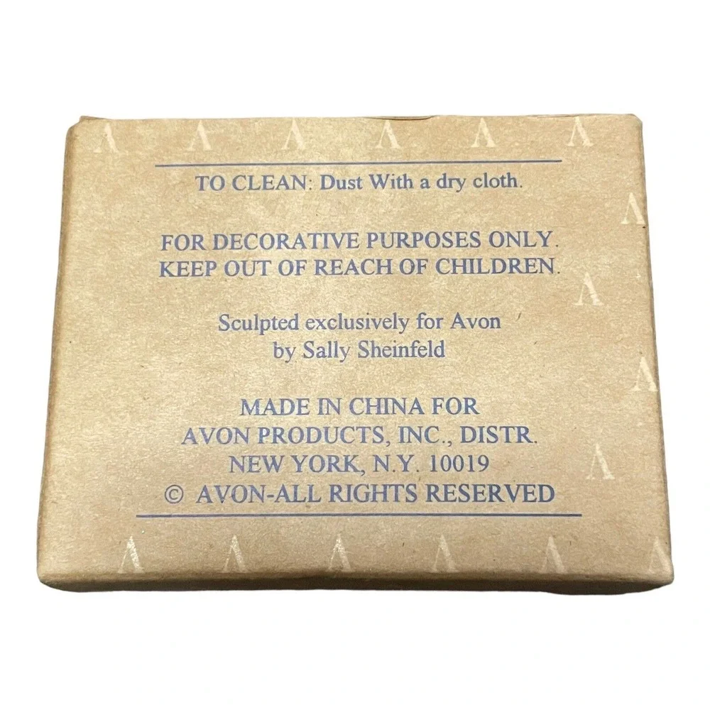 Avon Gift Collection Elves' Day Off‎ Skiing Ornament